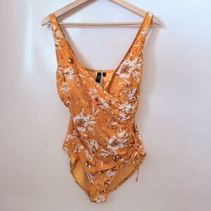 Niptuck Swim Women’s Size 12 Floral Plunge Ruched Padded Swimsuit Tummy Shaper